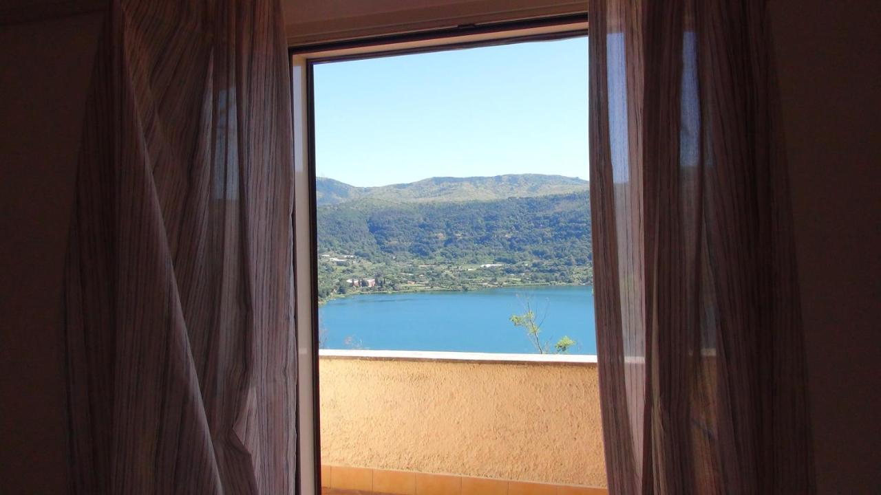 Appartamento Vista Lago Genzano di Roma Eksteriør billede