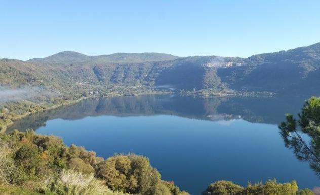 Appartamento Vista Lago Genzano di Roma Eksteriør billede
